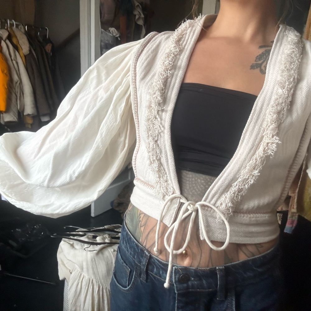 Cropped Cream Tie-Front Puff Sleeve Blouse